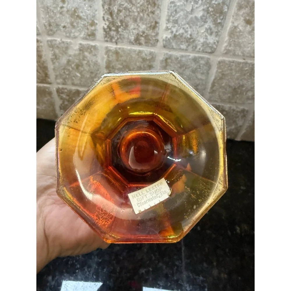Vintage Indiana Heirloom Series Amethyst‎ Carnival Glass Swung 10.25